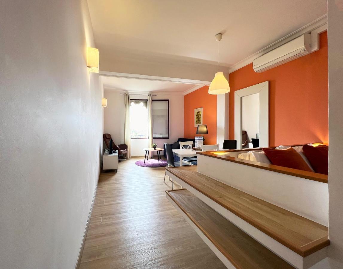 Stay U-Nique Apartments Colom Barcelona Luaran gambar